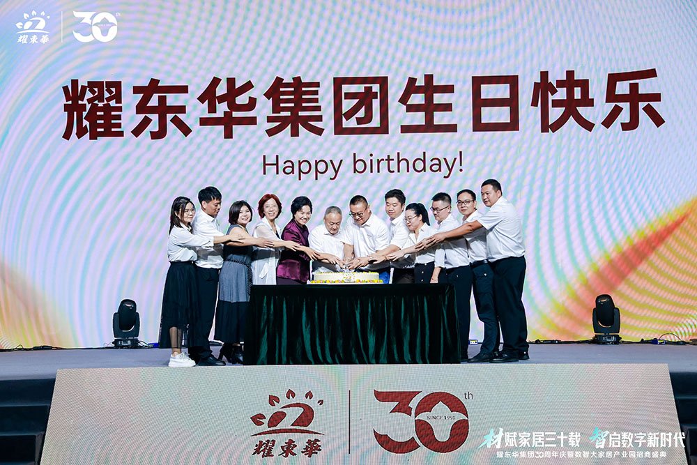 1760082068286788.jpg 5M2A6385.jpg